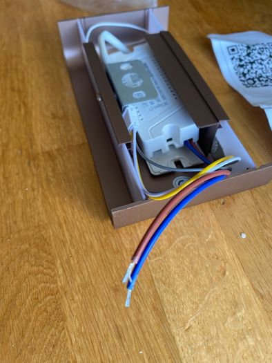 Wall Lights - Smart LED Wall Light with Remote Control / NEW
