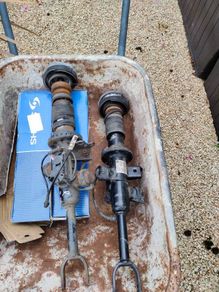 Bmw 730d F01 shock absorber