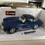 Mercedes  300 SL Gullwing Scale 1/18 Burago Image 3