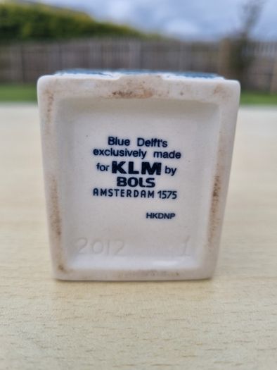 Ceramic miniature of KLM house number 1