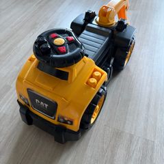 Ride On Megablocks digger