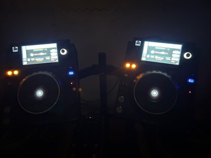 Pioneer XDJ 1000 mk2 pair