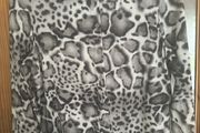 Brand new Tinta Made in Spain long sleeve grey animal print blouse for women size UK14 EU42 Postage included