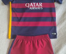 Official Fc Barcelona season 15/16 home kit kids/junior size 7/8