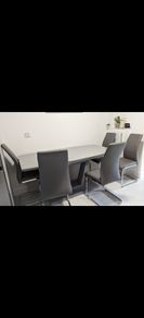 Dining Table and 6 Chairs