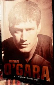 2008. Ronan O' Gara. My Autobiography.