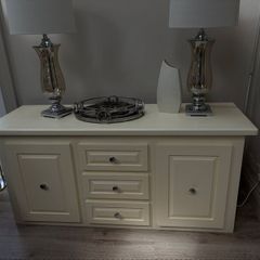 Sideboard dresser