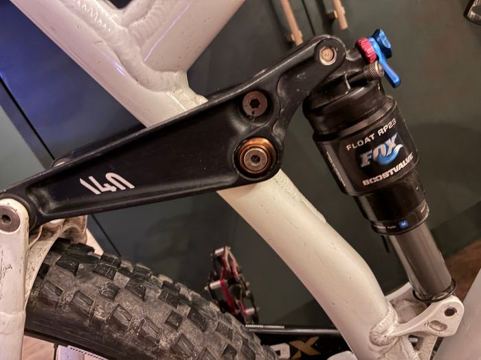 Canyon Nerve AM full suspension