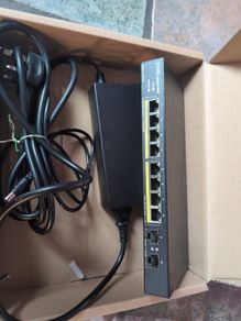 10 port poe switch wth 2 x sfp zyxel