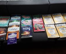 Yunior Cert books