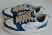 Boys Nike