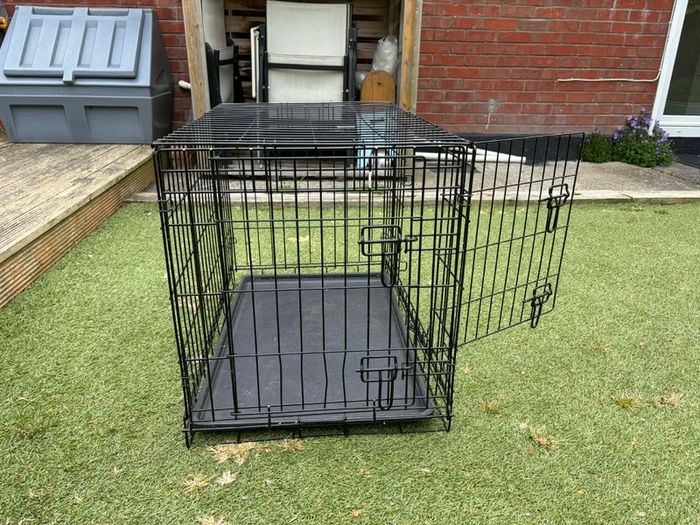Medium Dog Crate