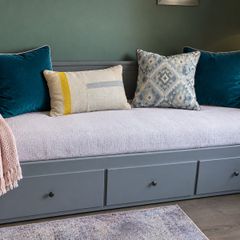Sofa bed Ikea Hemnes, with storage drawers & incl mattress