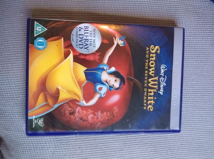 Disney Special Edition DVD Bundle - Mary Poppins, Bambi, Little Mermaid and Snow White and the Seven Dwarfs