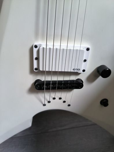 ESP LTD Arrow NT Arctic Metal - Snow White Satin