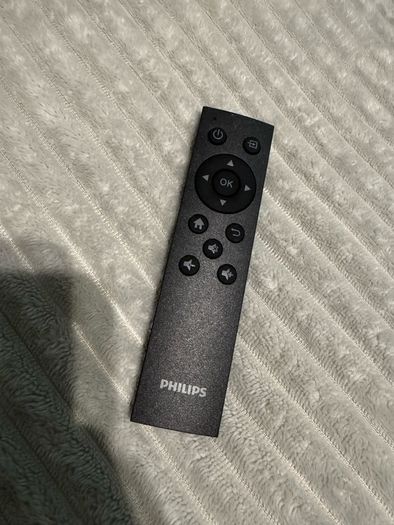 Philips NeoPix 110 Projector (NPX110) + HDMI Cable + Power Adapter+ Remote control