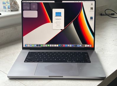 MacBook Pro M1 32GB 512GB SSD 16 inch