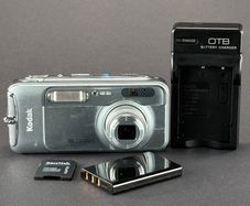 Kodak EasyShare LS753 digital camera