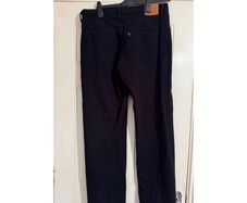 Levi's ribcage straight leg jeans. W33 L32