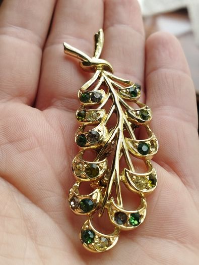 Vintage Brooch with Green Rhinestones.