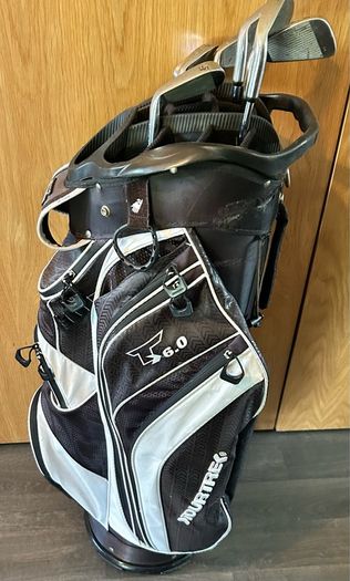 Golf starter half set and bag