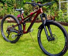 Brand new Merida 160 700 Enduro Bike 3950 New