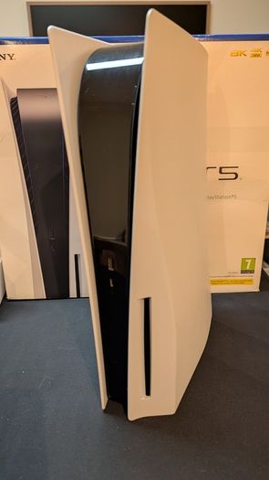 PlayStation 5 Disc Edition