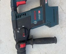 Bosch Professional GBH 18V 26 F Cordless Rotary Hammer Drill