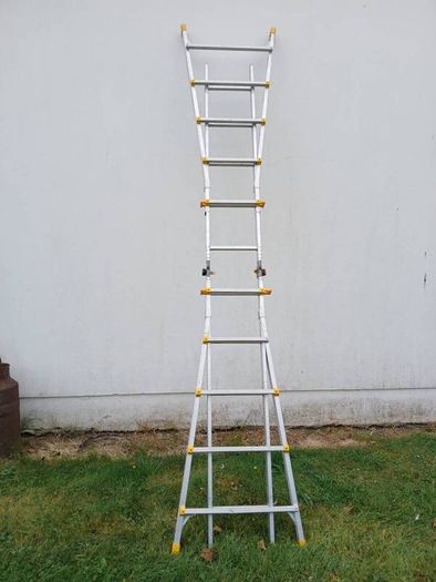 Stanley telescopic ladder