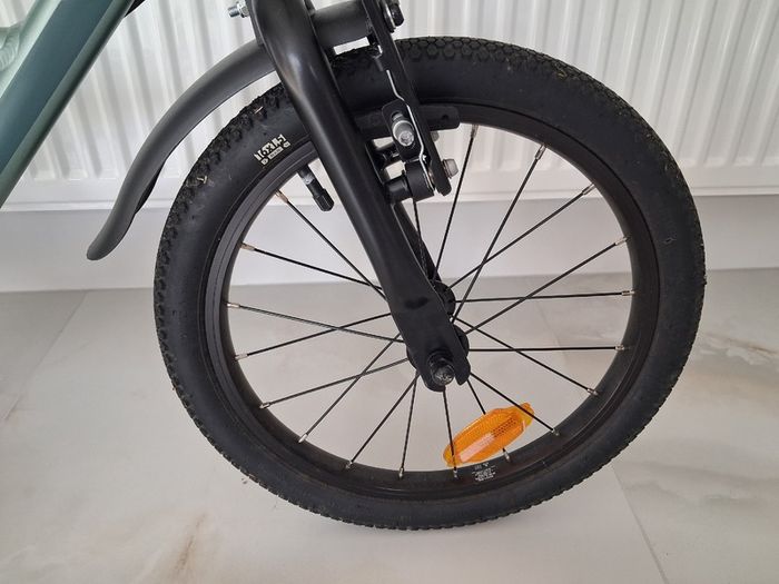 Decathlon BTWIN 16-inch kids bike