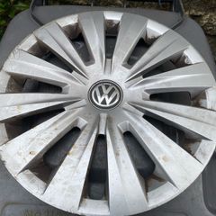 1 Only Vw Hubcap With Scratches 16 .5 Inches Diameter