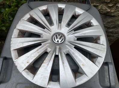1 Only Vw Hubcap With Scratches 16 .5 Inches Diameter