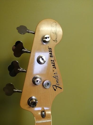 Fender Marcus Miller Jazz Bass Tobacco Sunburst Mij