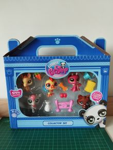Littlest Pet Shop Collector Set