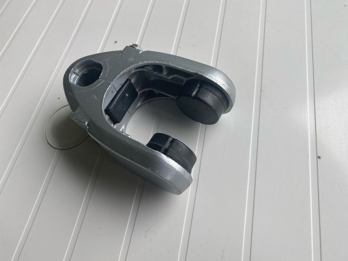 Honda BF5 5hp Outboard Leg Mounts