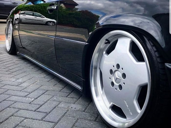 18" Genuine Monoblocks