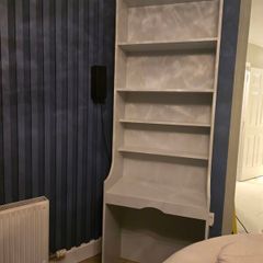 Bookshelf