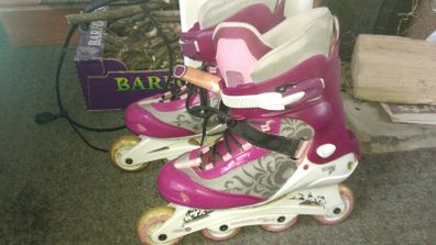 Roller Blades Size 7-8 / 42, Almost New