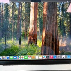 Macbook Pro 16 2021 M1 500ssd 16gbs like new