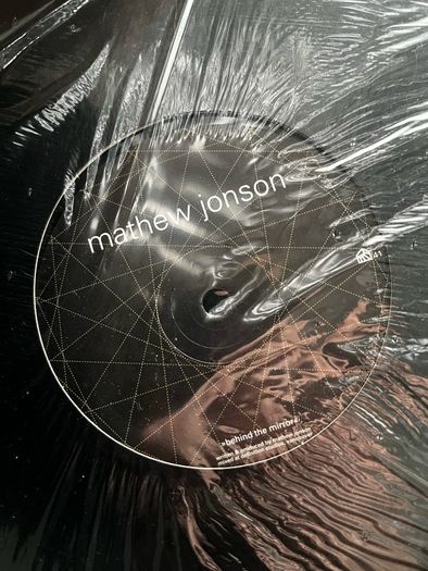 10e each Techno 12" vinyl