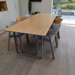 Dining Table & Chairs