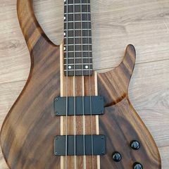 Peavey Grind BXP 4-string bass