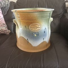 kiltrea Bread Crock Pallette design