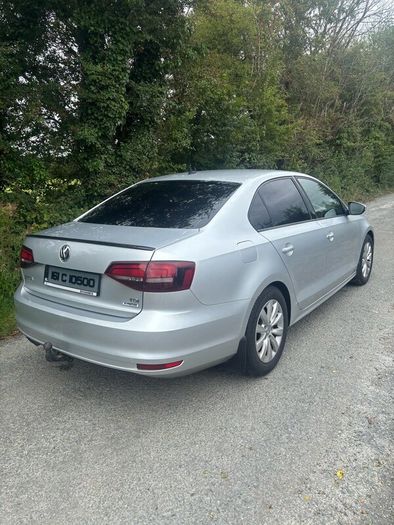 Voleswagen Jetta