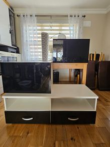 Tv unit+2 cabinets