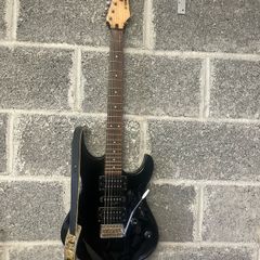 yamaha electric guitar with amp