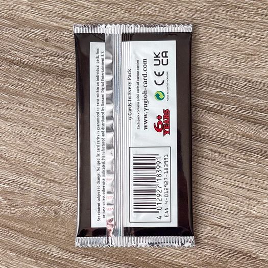 Yu-Gi-Oh! 25th Anniversary Rarity Collection II Unweighted 1st Edition English Booster Pack Card