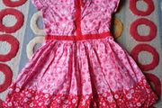 Beautiful Yumi girl pink flowery dress