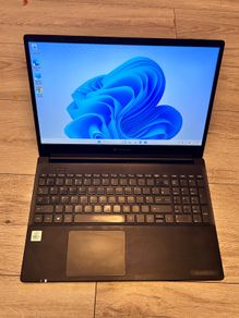 Thosiba Dynabook satellite pro L50
