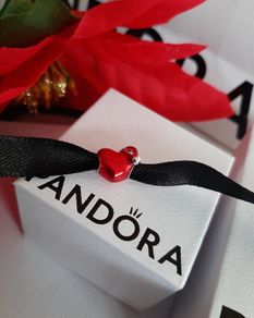 New genuine pandora heart charm